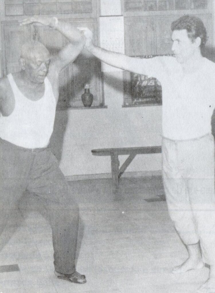 Mestre Bimba - Guarda Alta